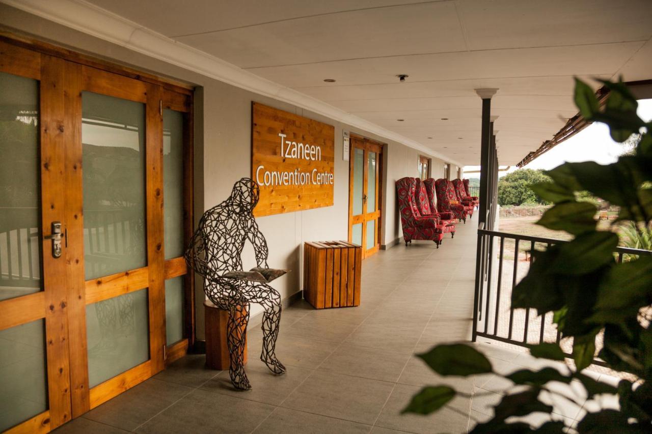 Ivory Tusk Lodge Тзанеен Экстерьер фото